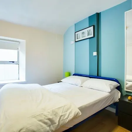 Hostal The Times - College Street *